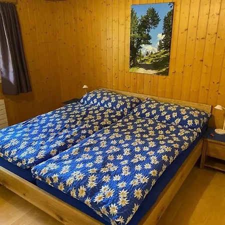 Herrschaft 4 Bett By Interhome