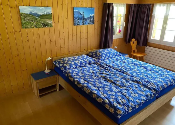 Herrschaft 4 Bett By Interhome شقة جريندلوالد